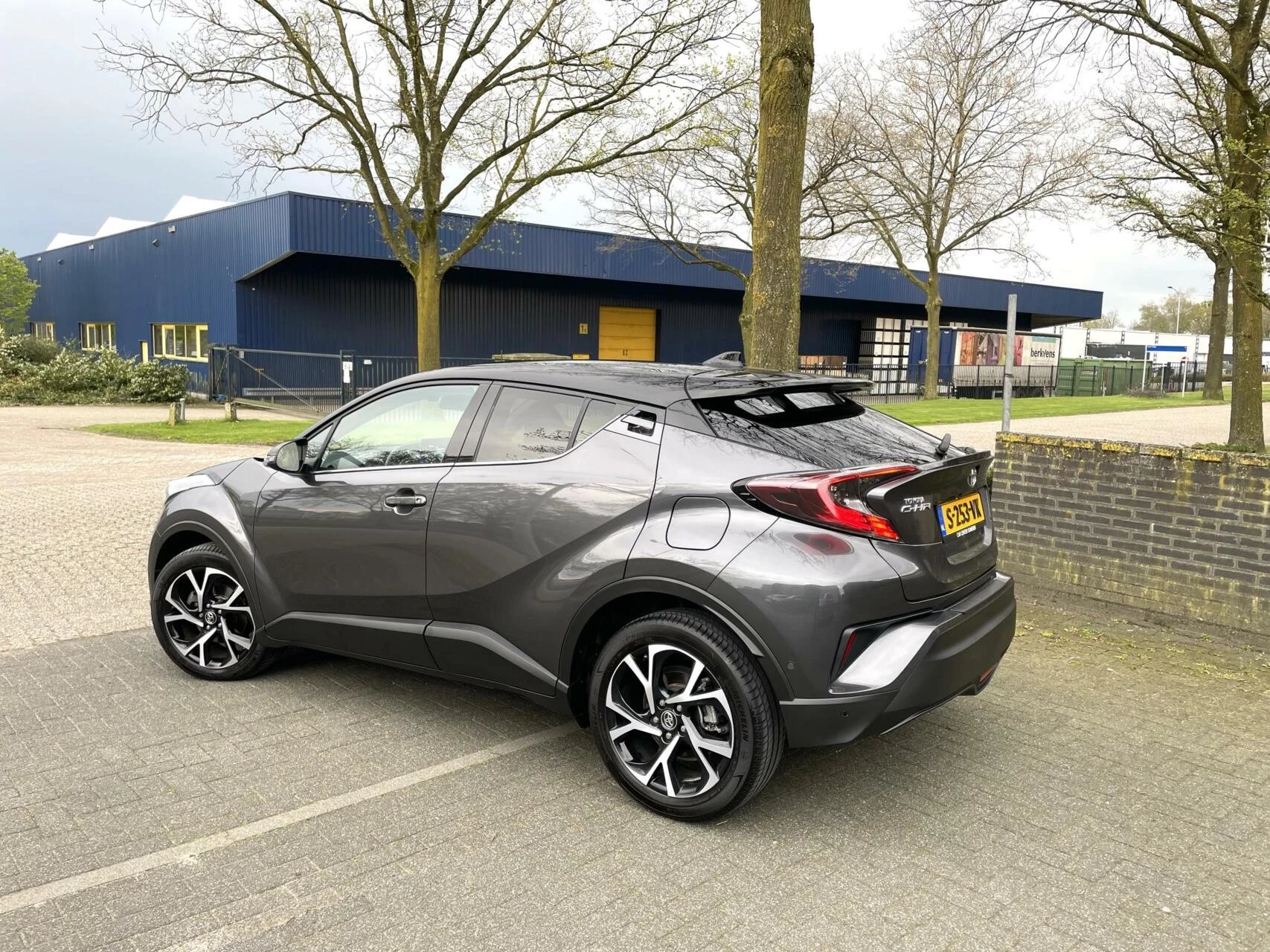 Hoofdafbeelding Toyota C-HR