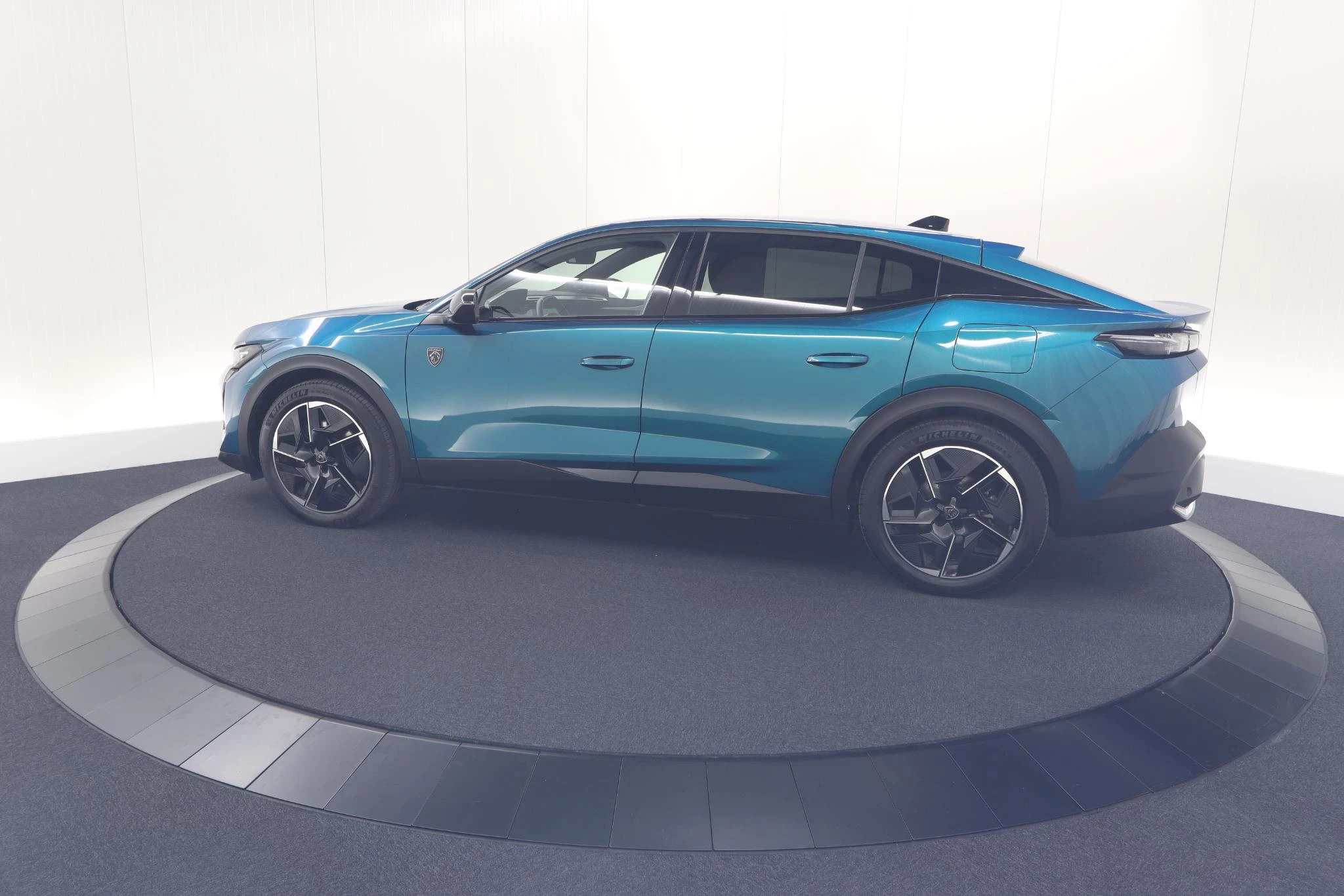 Hoofdafbeelding Peugeot 408