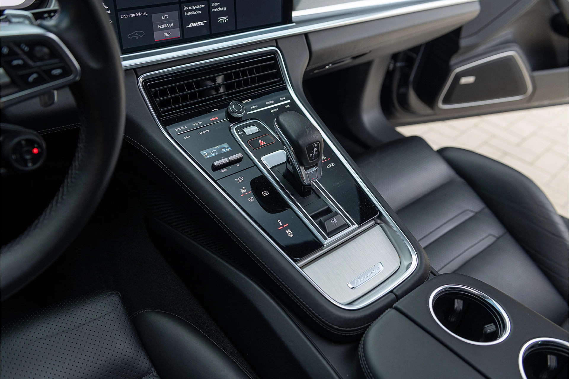 Hoofdafbeelding Porsche Panamera