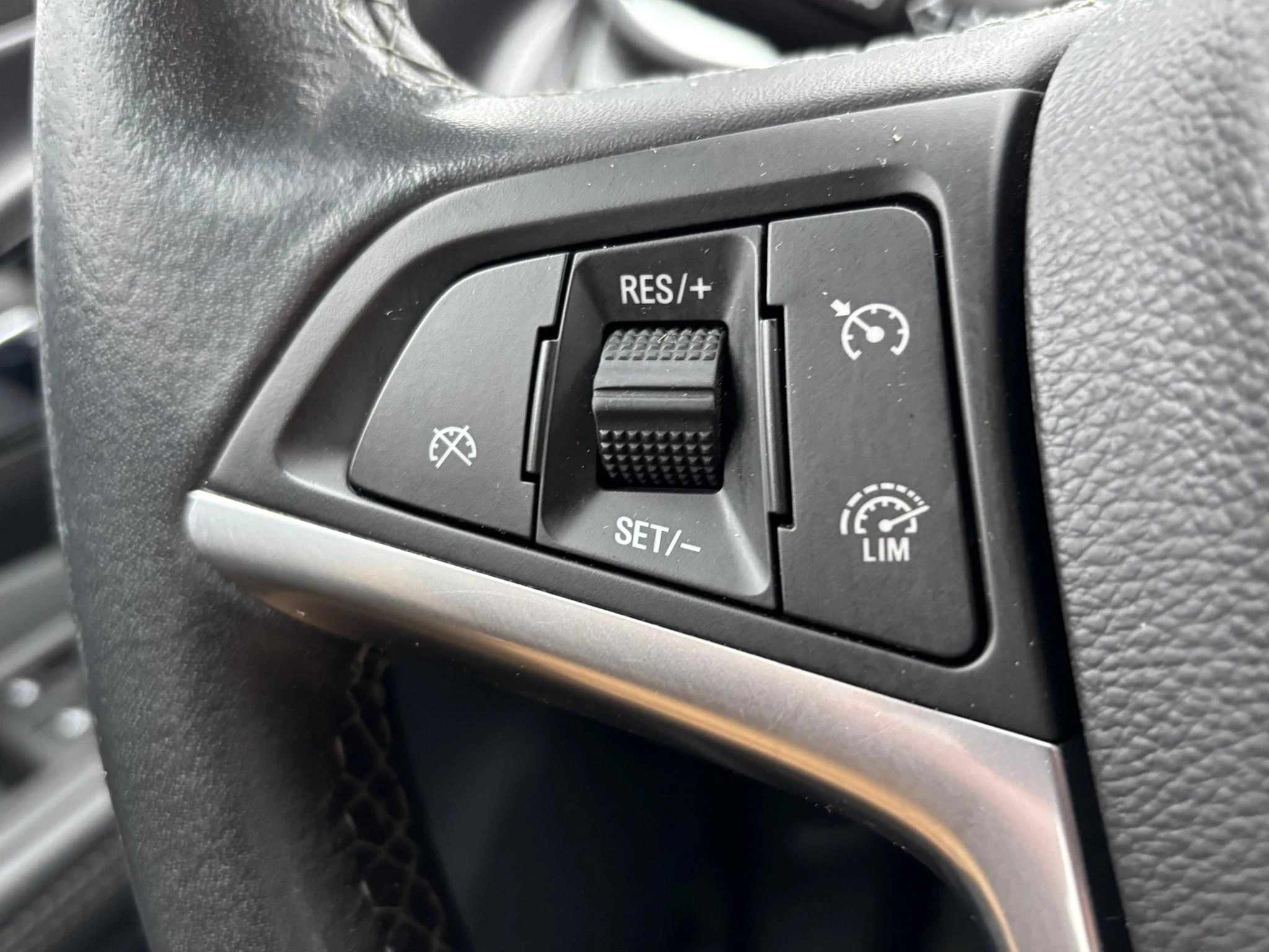 Hoofdafbeelding Opel Mokka X