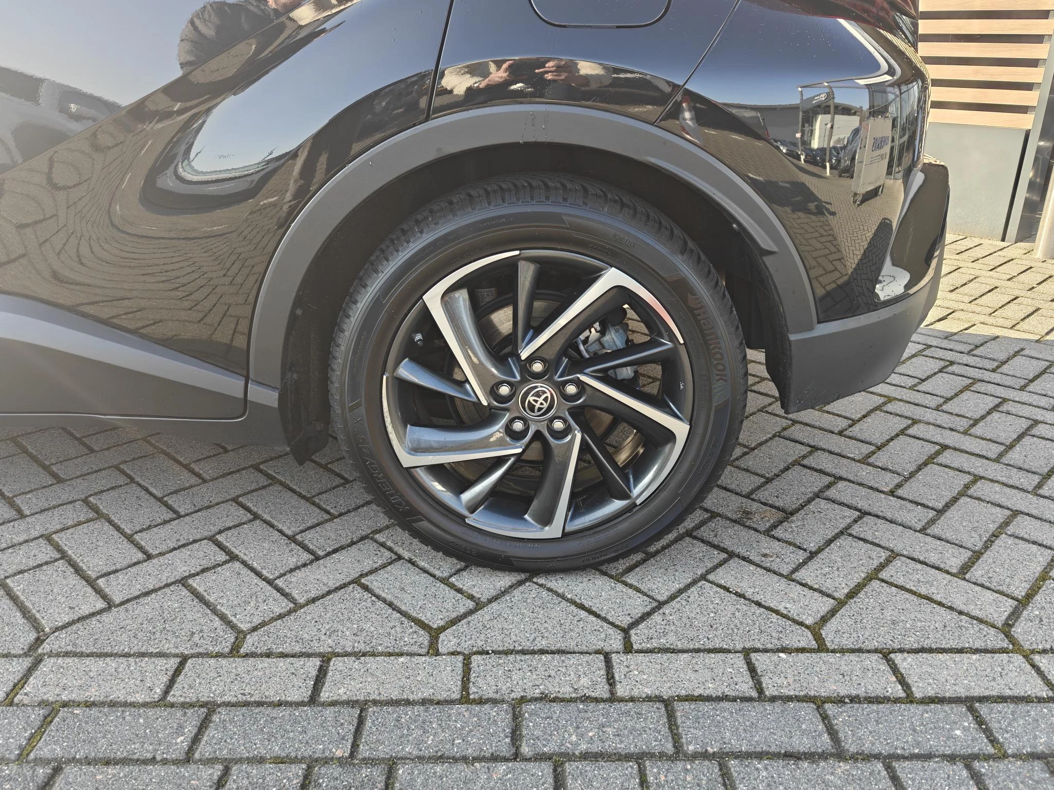 Hoofdafbeelding Toyota C-HR