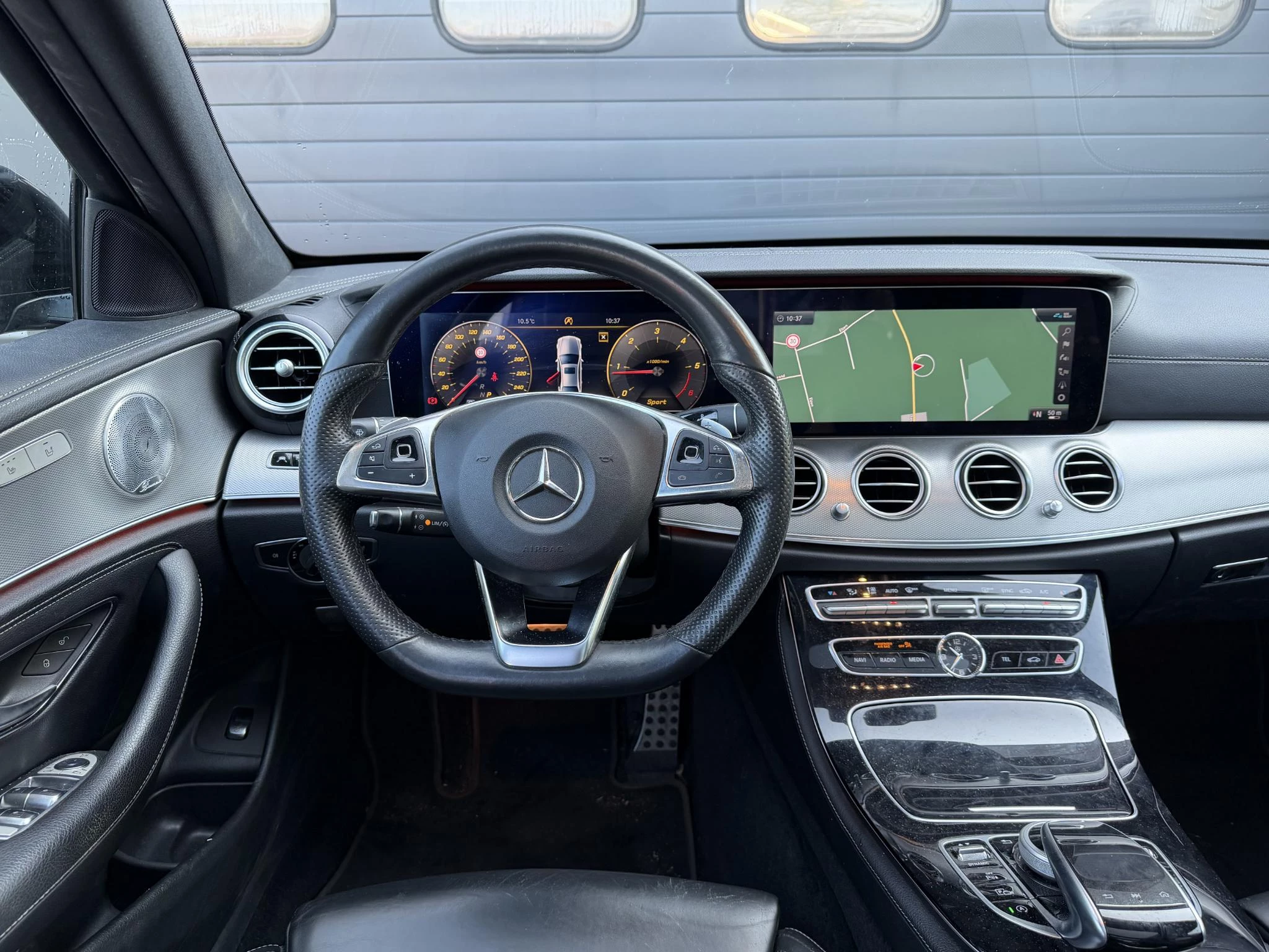 Hoofdafbeelding Mercedes-Benz E-Klasse
