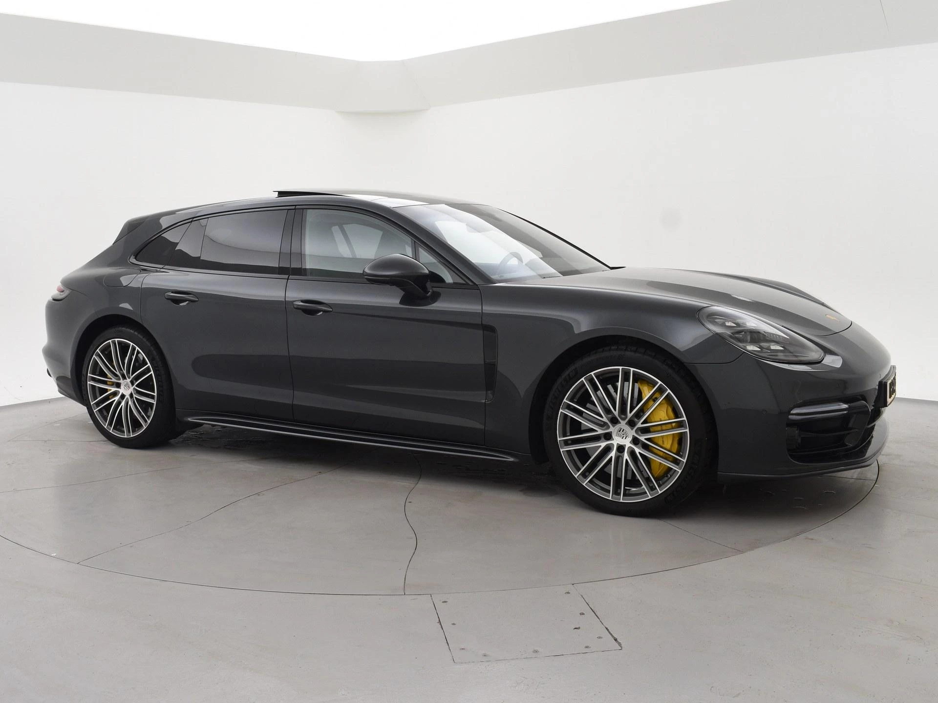Hoofdafbeelding Porsche Panamera