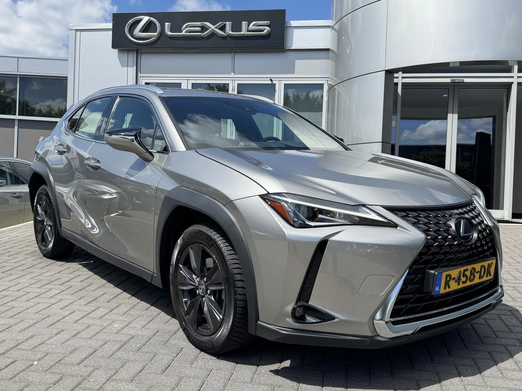 Hoofdafbeelding Lexus UX