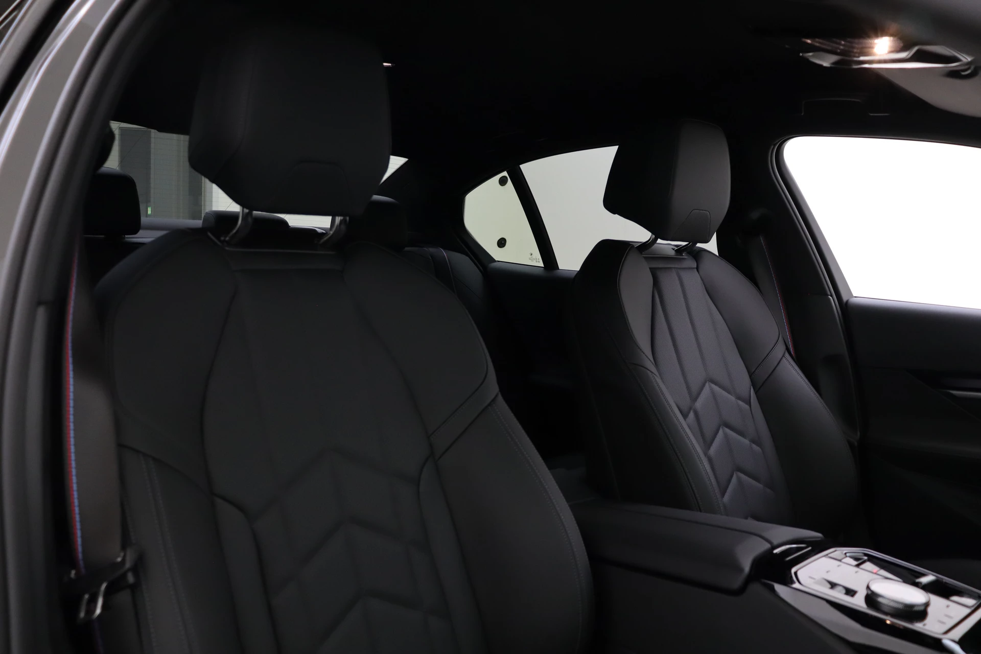 Hoofdafbeelding BMW i5