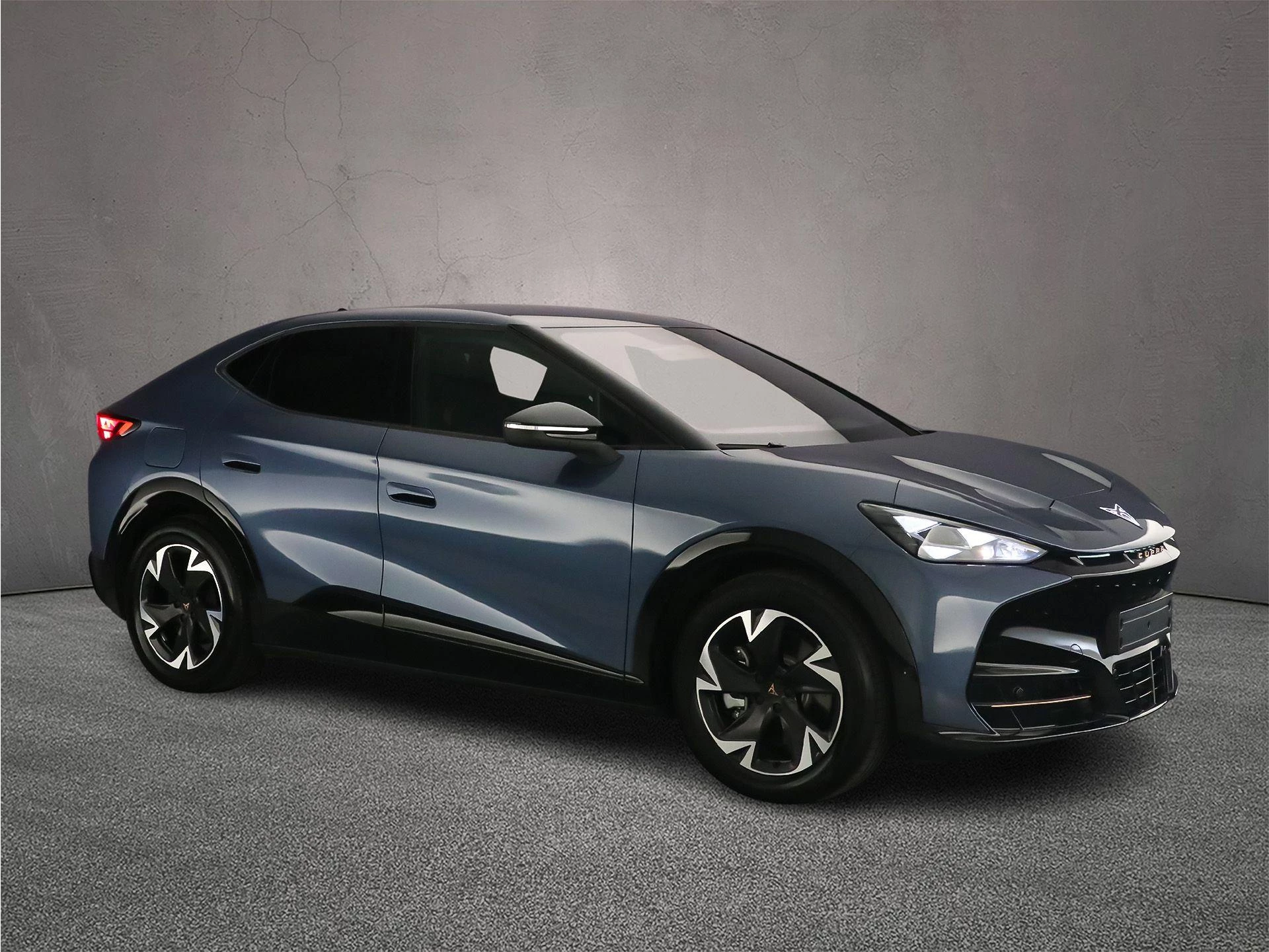 Hoofdafbeelding CUPRA Tavascan