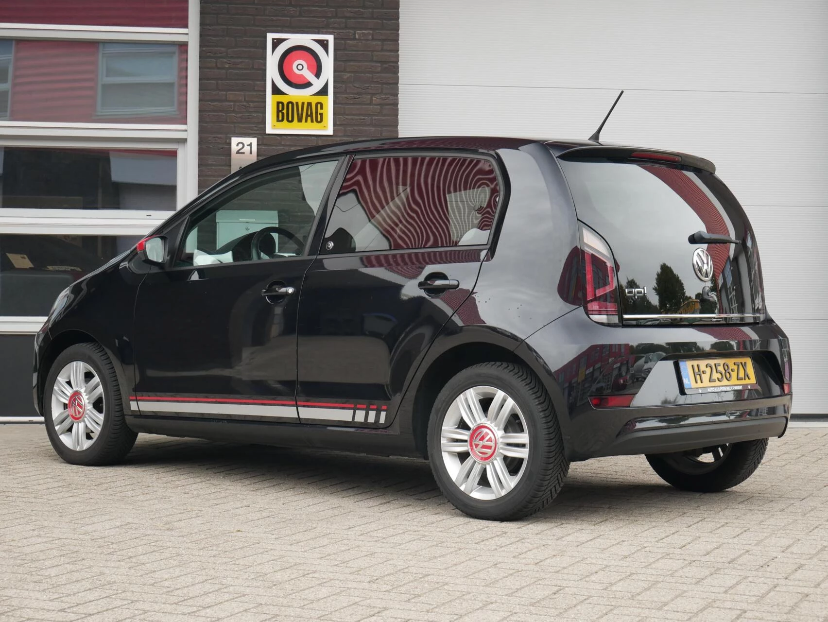 Hoofdafbeelding Volkswagen up!