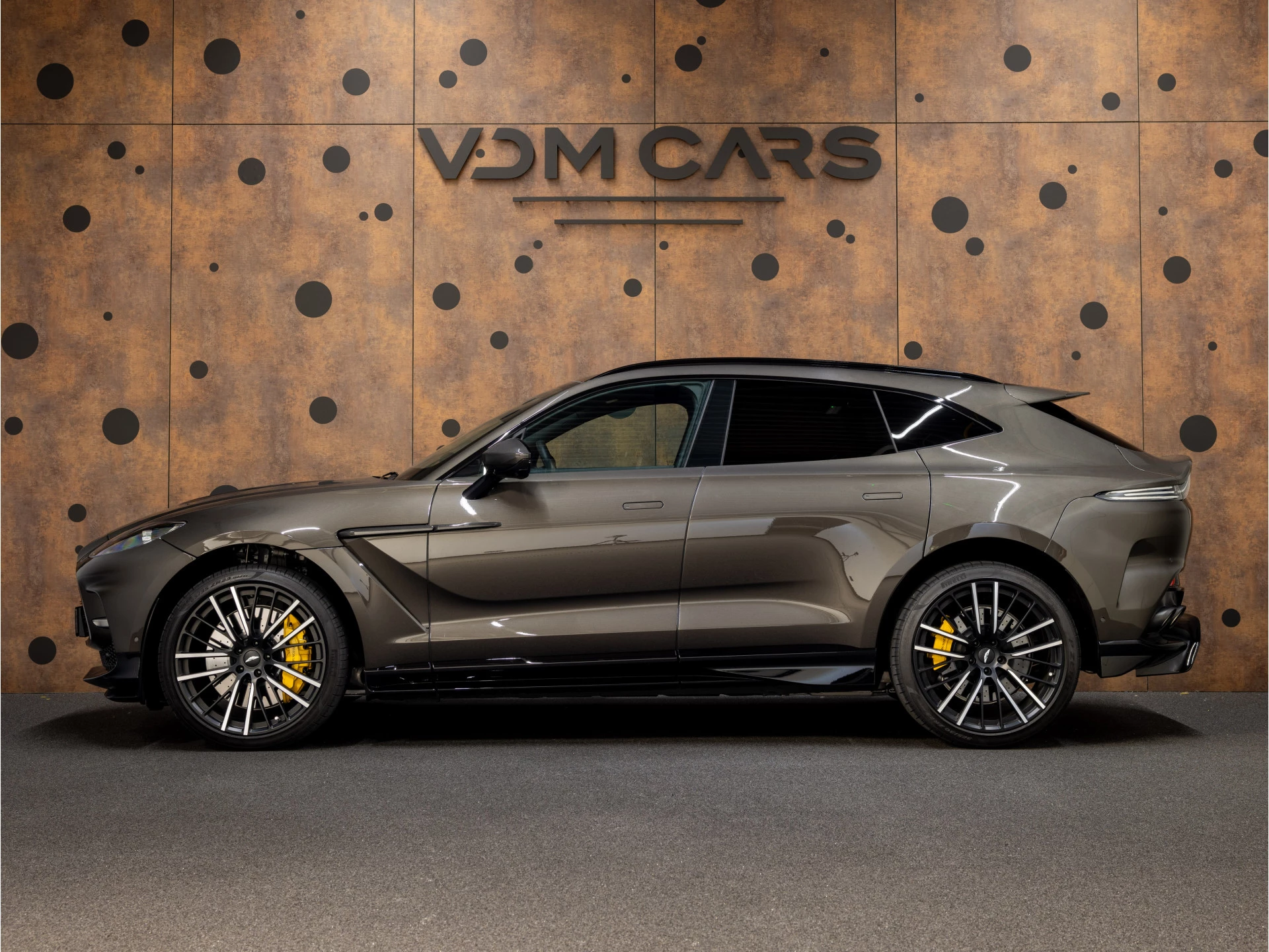 Hoofdafbeelding Aston Martin DBX