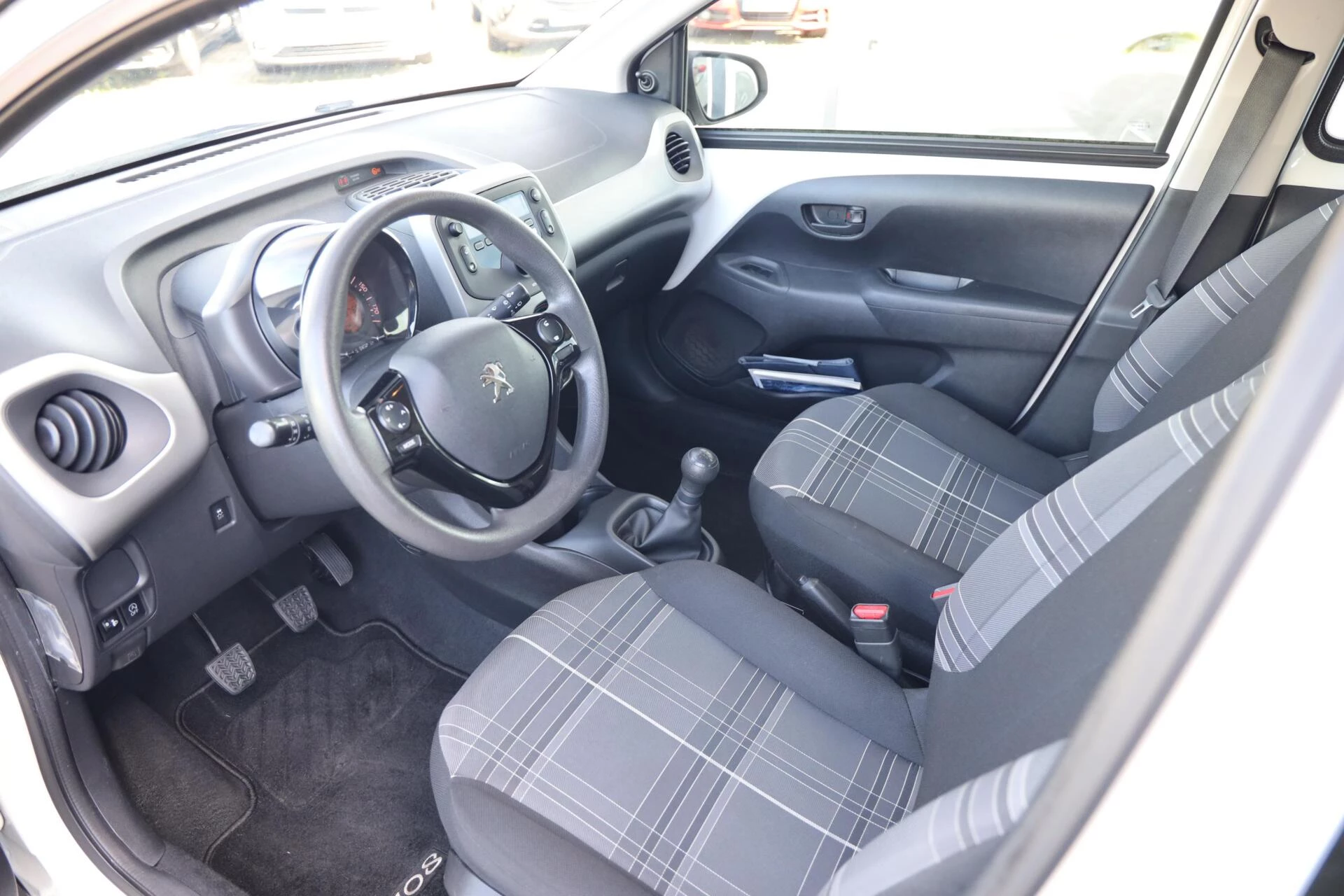 Hoofdafbeelding Peugeot 108