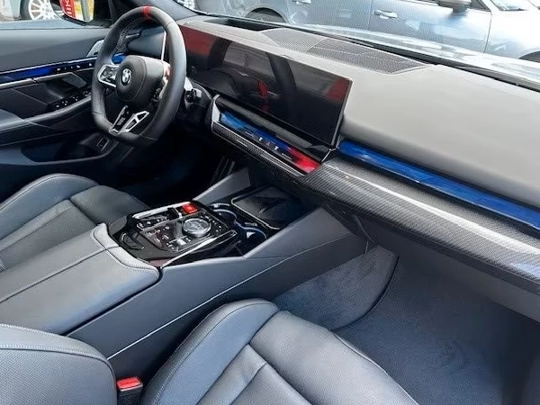 Hoofdafbeelding BMW M5