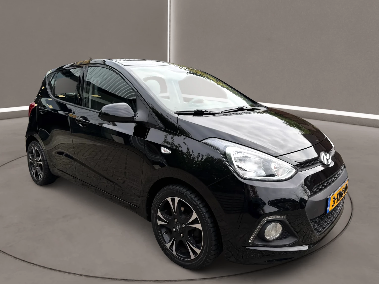 Hoofdafbeelding Hyundai i10