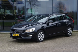 Volvo V60 1.6 T3 150 PK Kinetic, Business-Pakket Pro, Navigatie, Climate Control