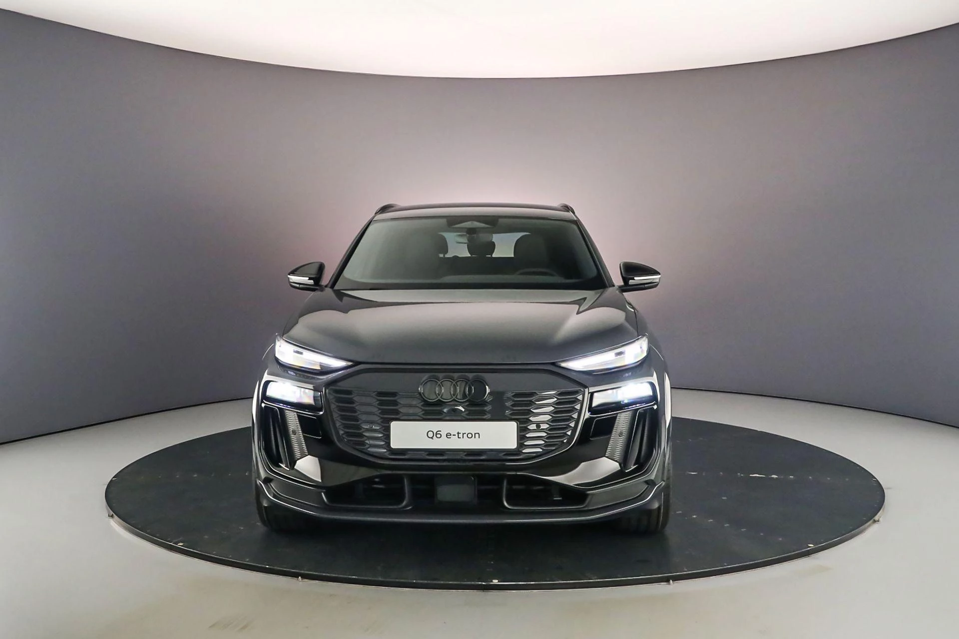 Hoofdafbeelding Audi Q6 e-tron