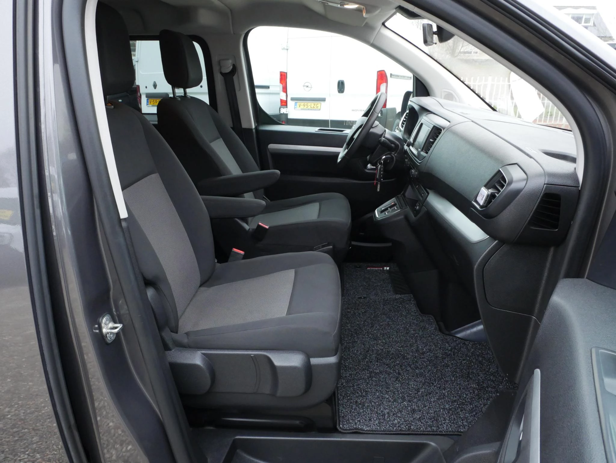 Hoofdafbeelding Opel Vivaro-e