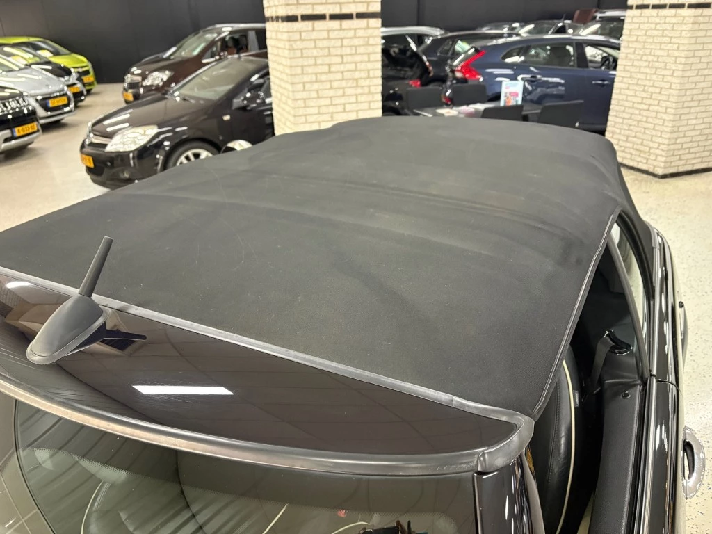 Hoofdafbeelding MINI Cabrio