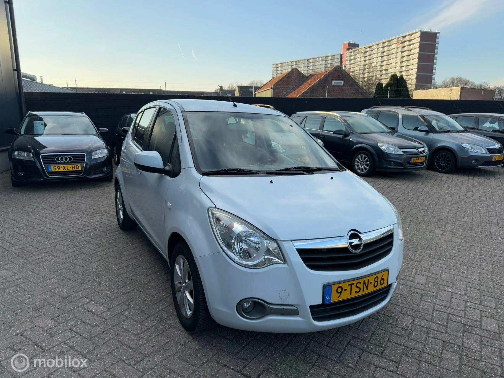 Hoofdafbeelding Opel Agila