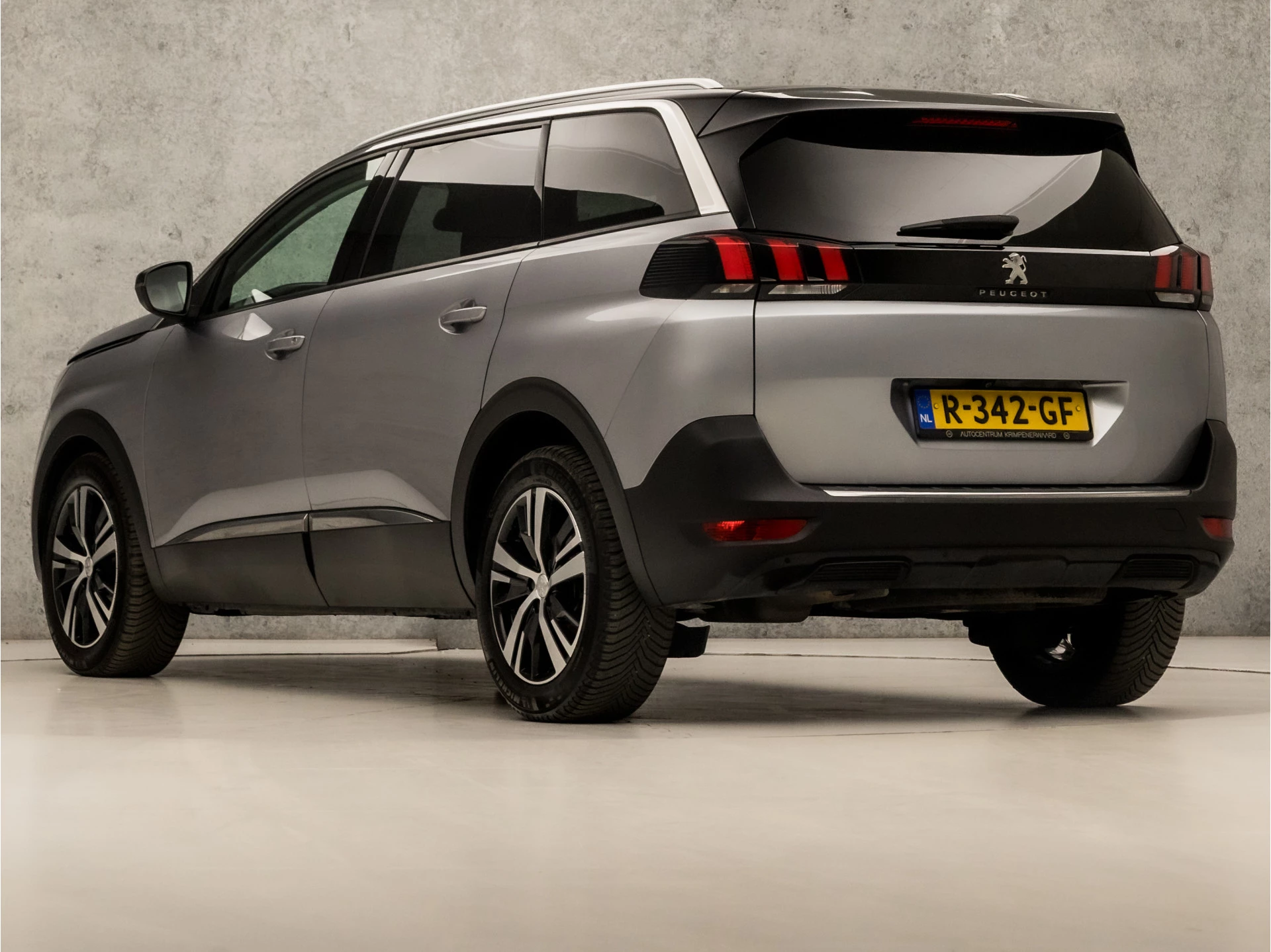 Hoofdafbeelding Peugeot 5008