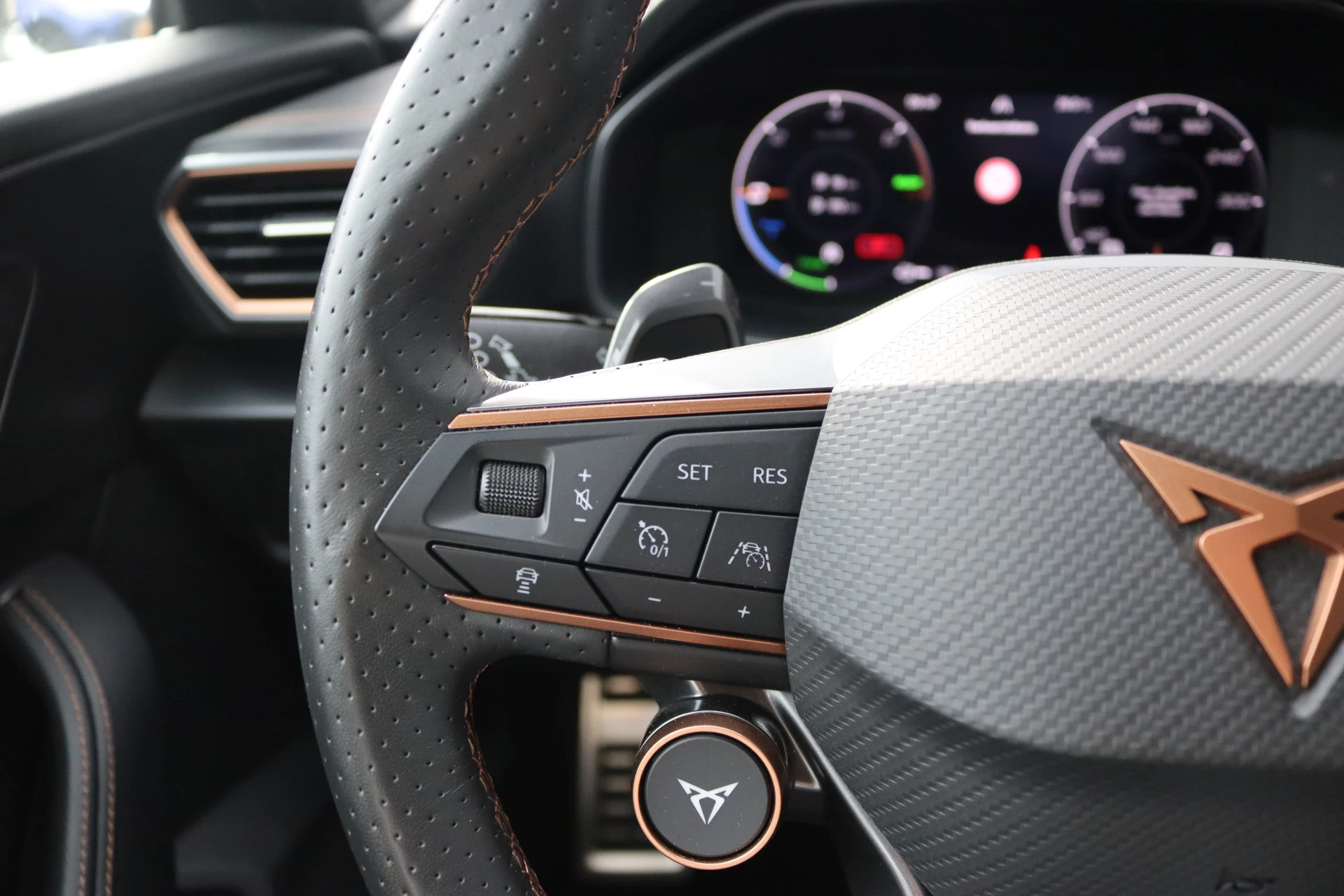 Hoofdafbeelding CUPRA Formentor