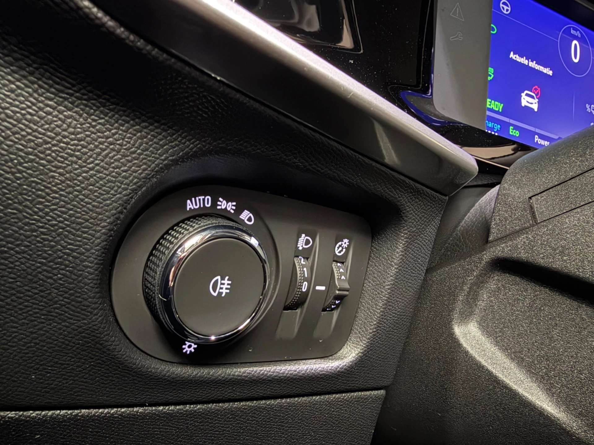 Hoofdafbeelding Opel Mokka-e