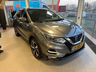 Hoofdafbeelding Nissan QASHQAI Nissan QASHQAI 1.2 Tekna Panoramadak Stoelverwarming Cruise controle.