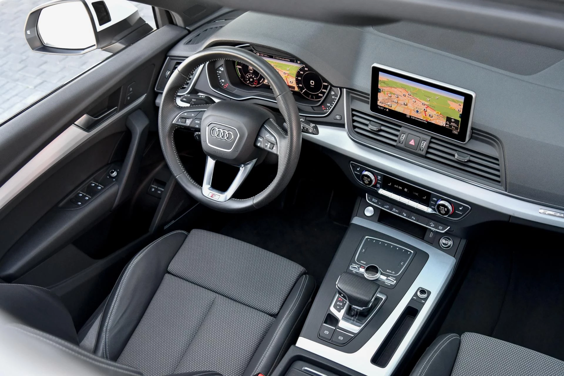 Hoofdafbeelding Audi Q5