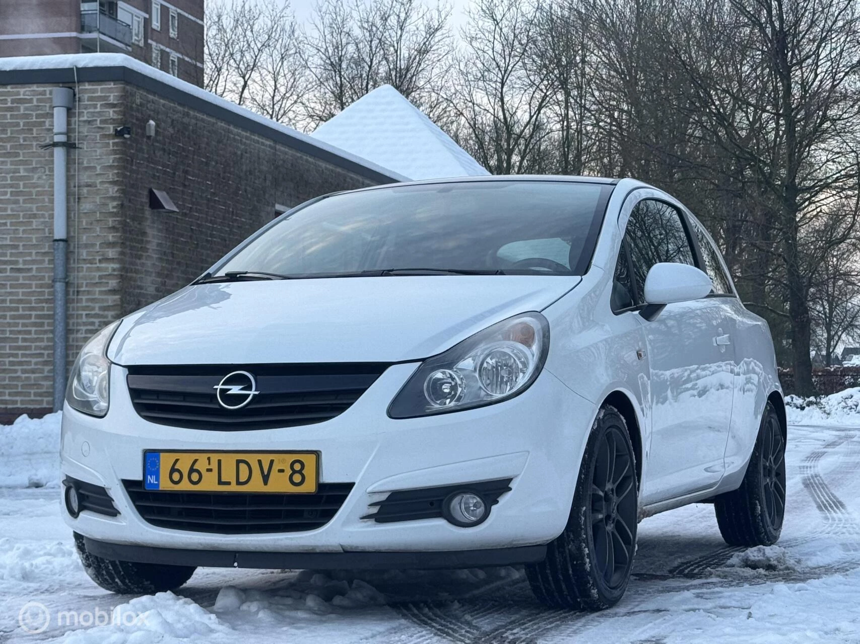 Hoofdafbeelding Opel Corsa