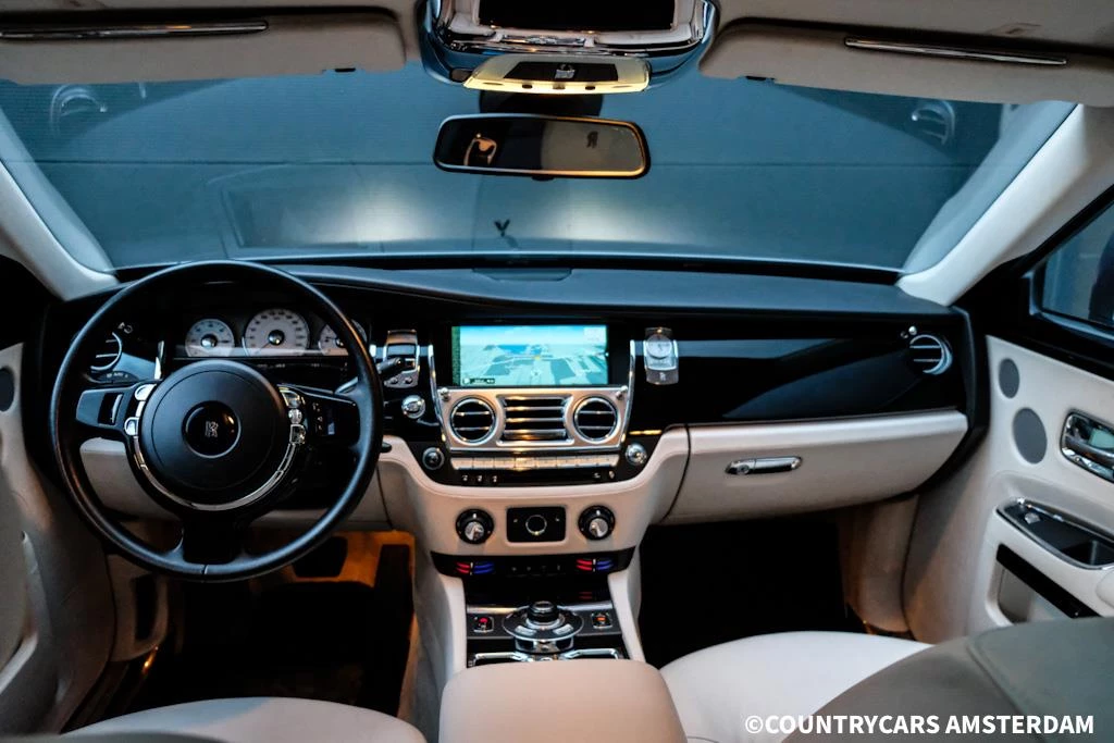 Hoofdafbeelding Rolls-Royce Ghost