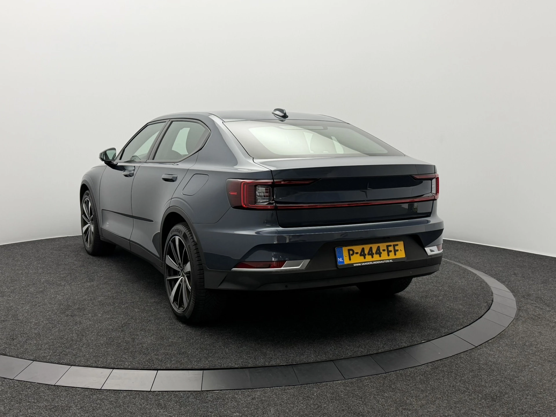 Hoofdafbeelding Polestar 2