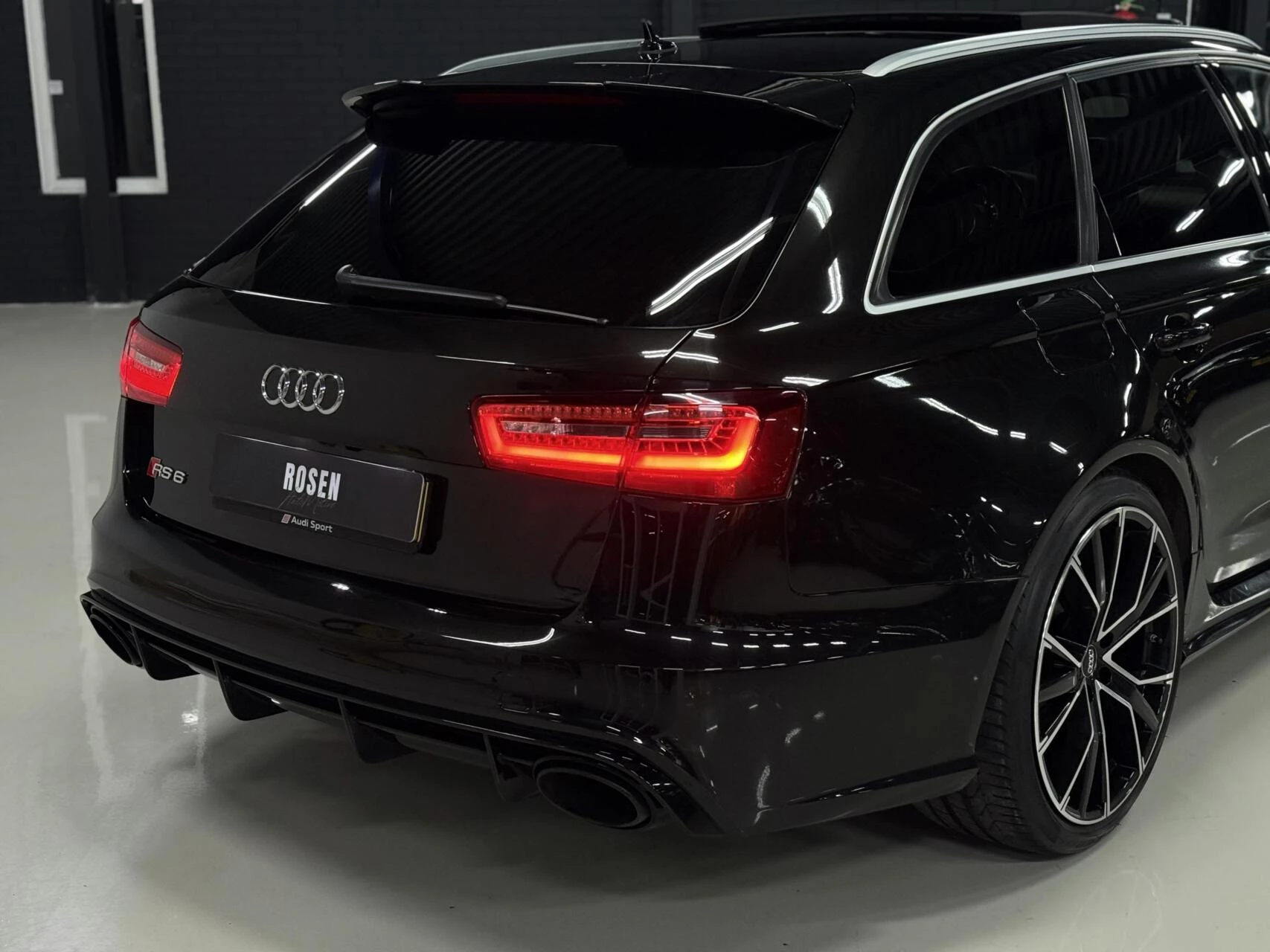 Hoofdafbeelding Audi RS6