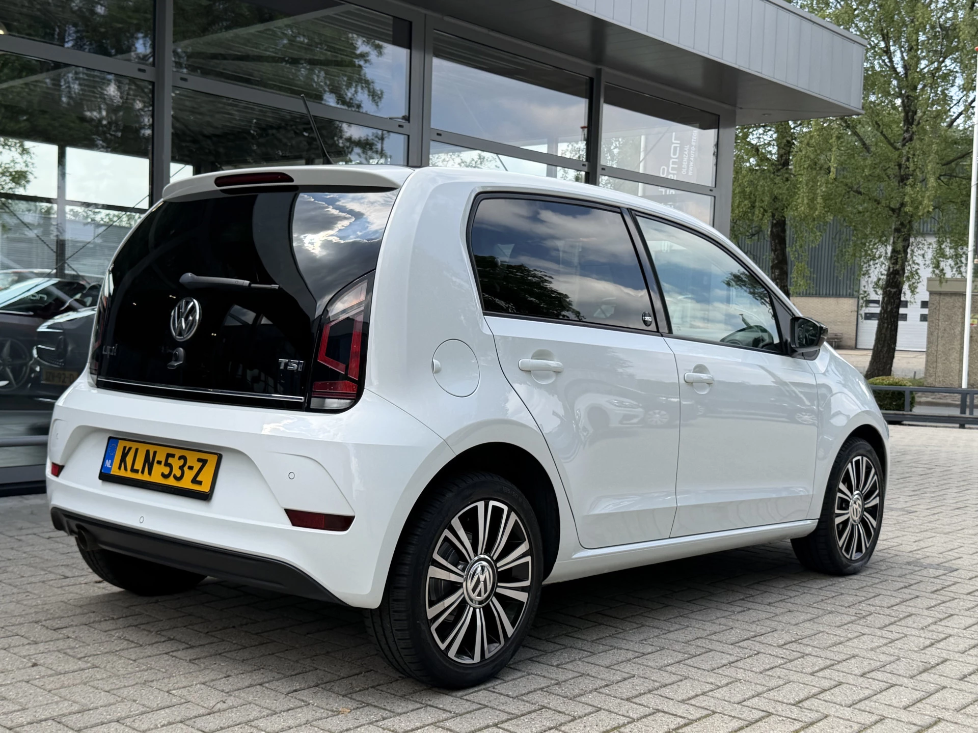 Hoofdafbeelding Volkswagen up!