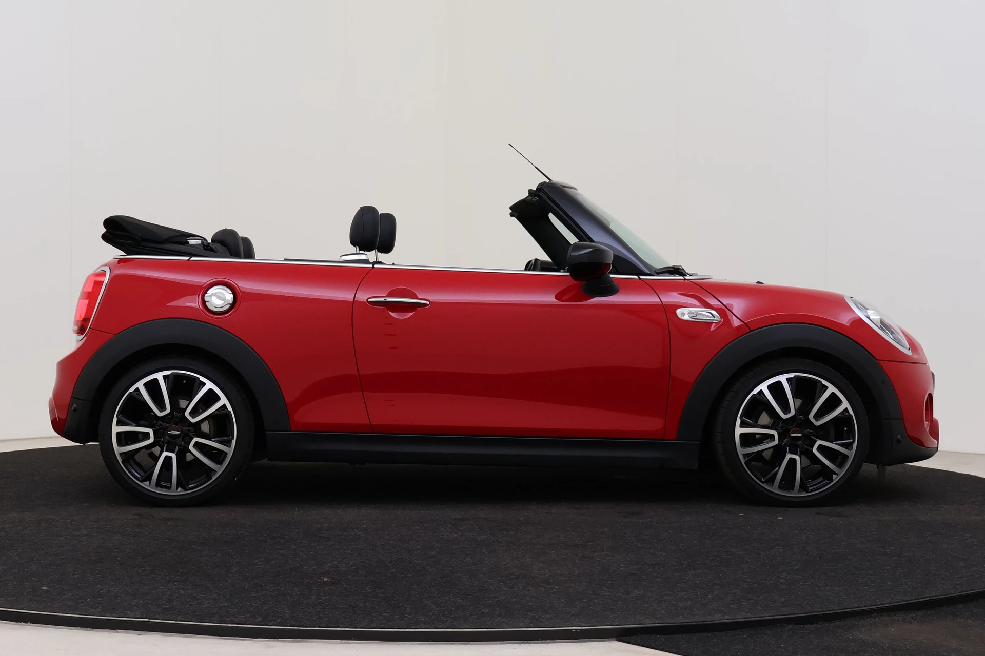 Hoofdafbeelding MINI Cooper S Cabrio