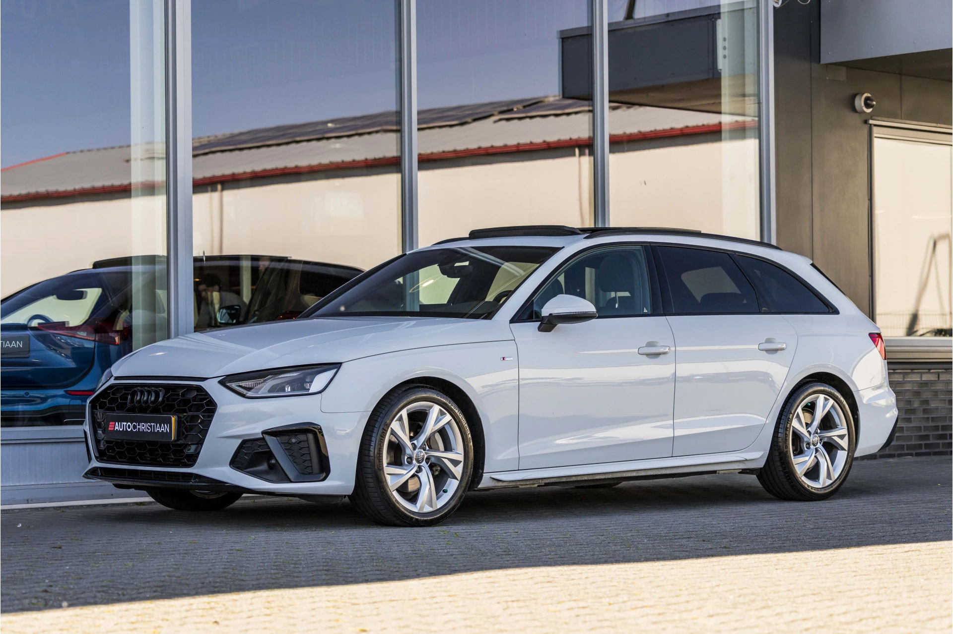 Hoofdafbeelding Audi A4