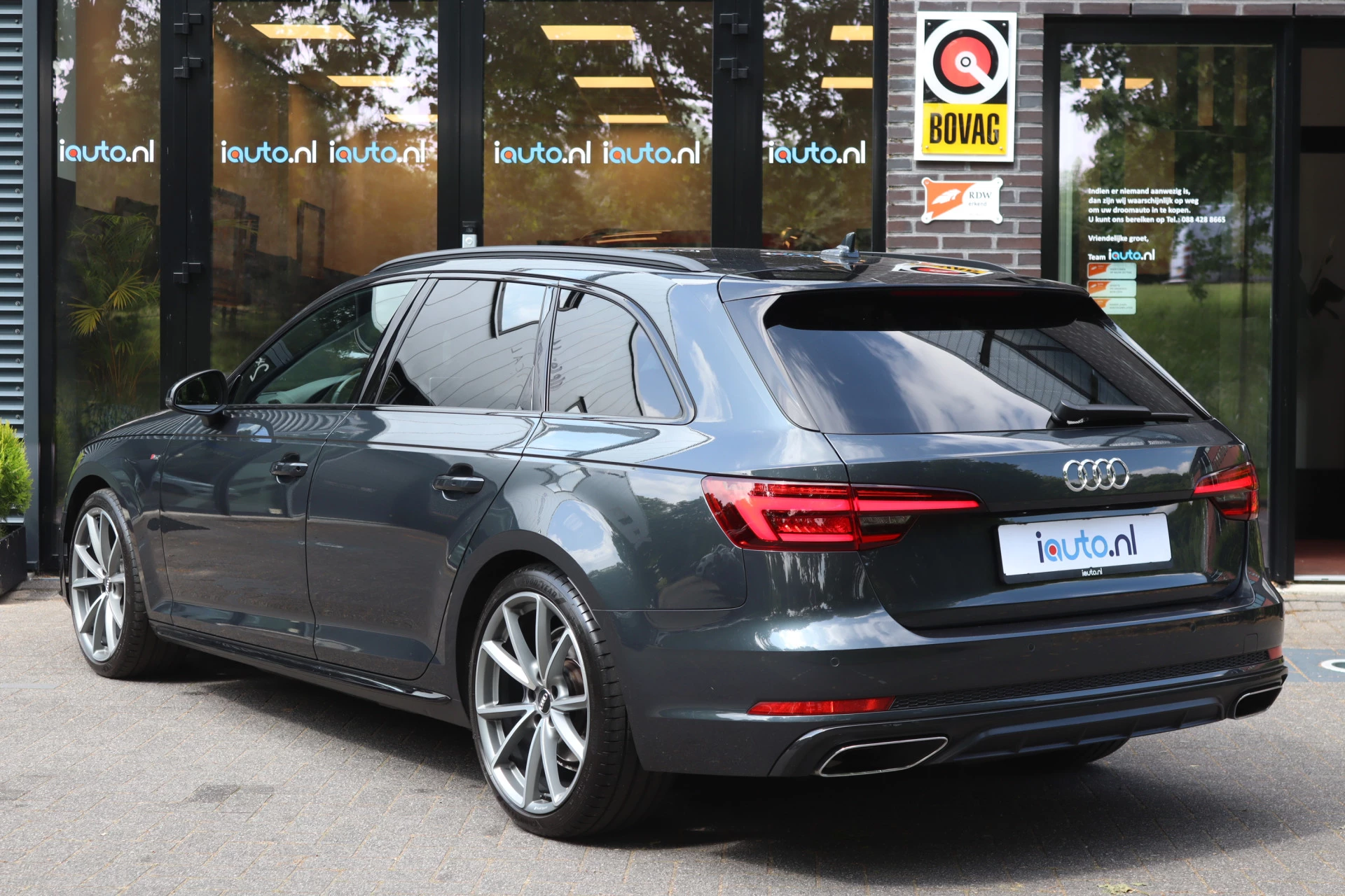 Hoofdafbeelding Audi A4