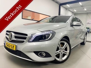 Mercedes A-klasse 180 Urban/ Bi-Xenon/ PDC/ Navi/ Led/ 17''