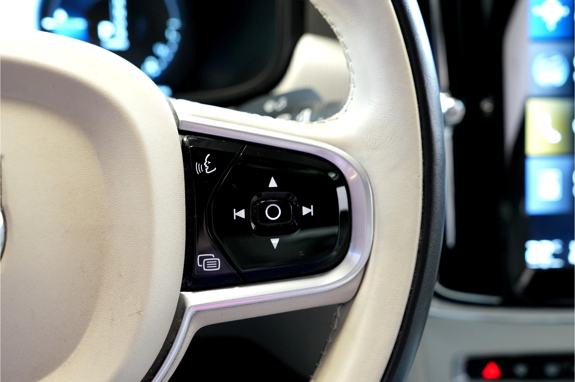 Hoofdafbeelding Volvo S90