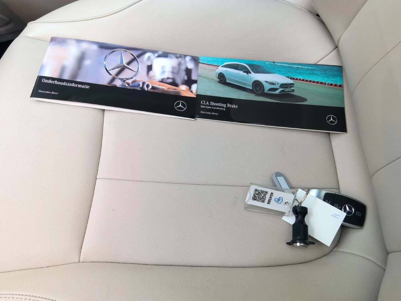 Hoofdafbeelding Mercedes-Benz CLA