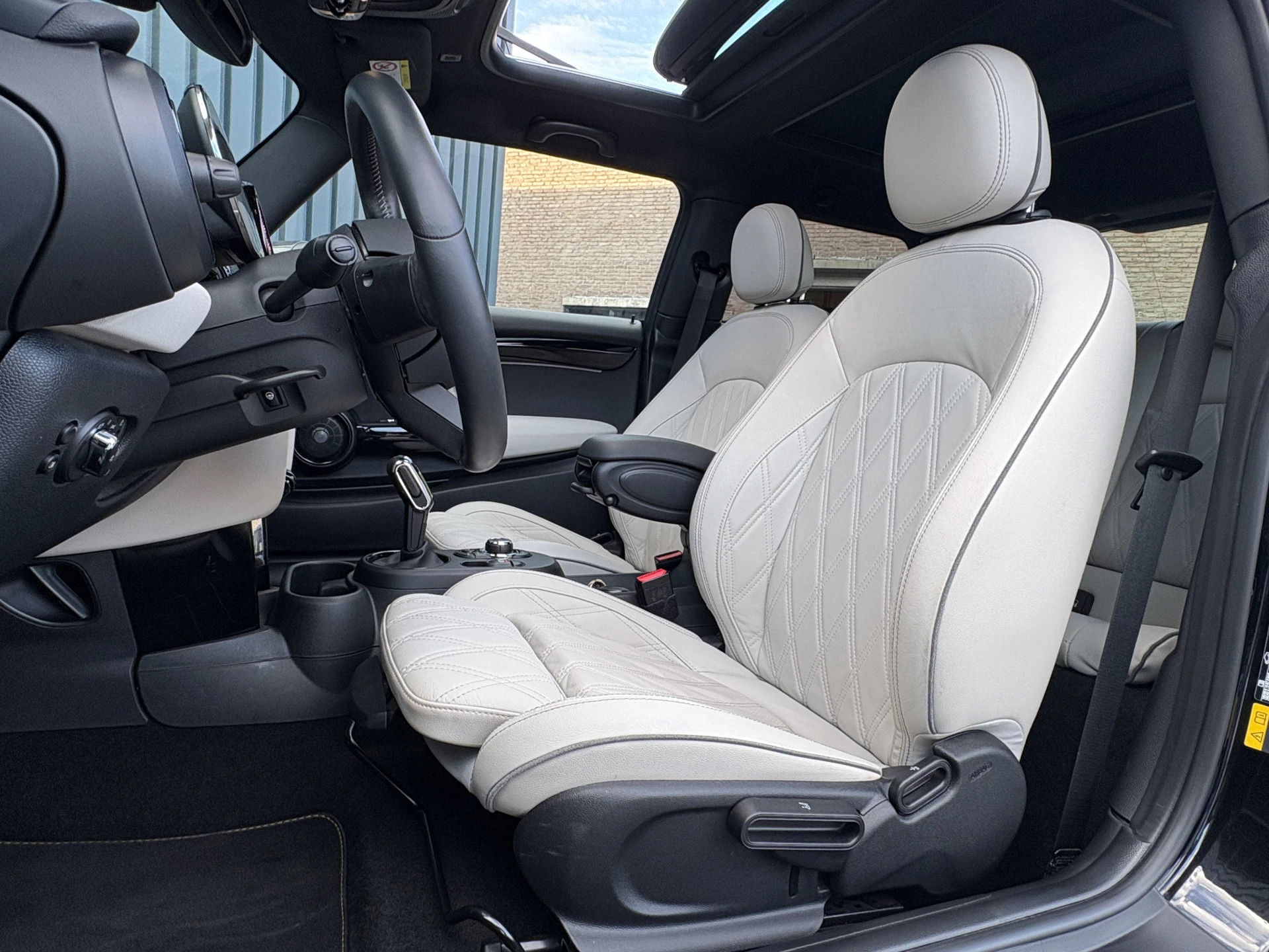 Hoofdafbeelding MINI Electric