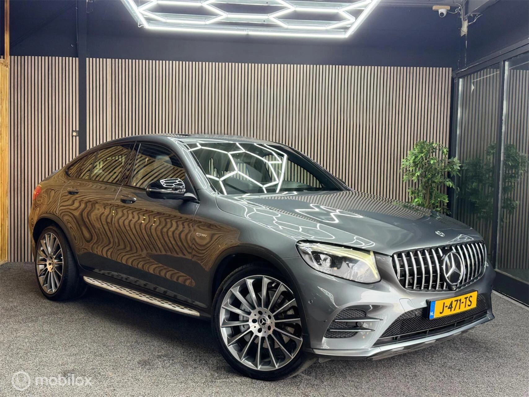 Hoofdafbeelding Mercedes-Benz GLC