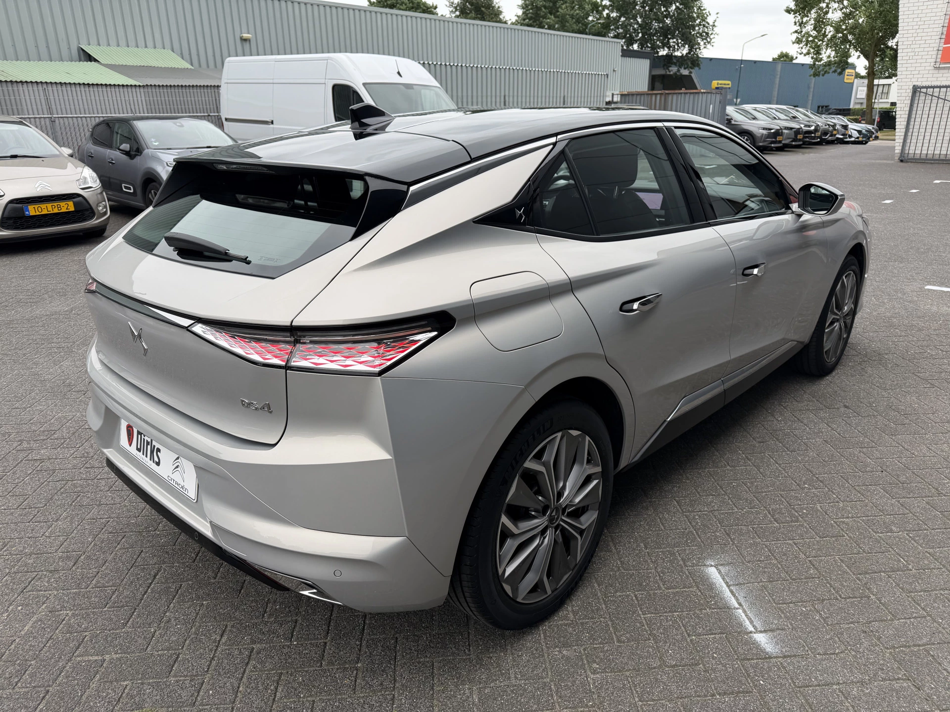 Hoofdafbeelding DS DS 4