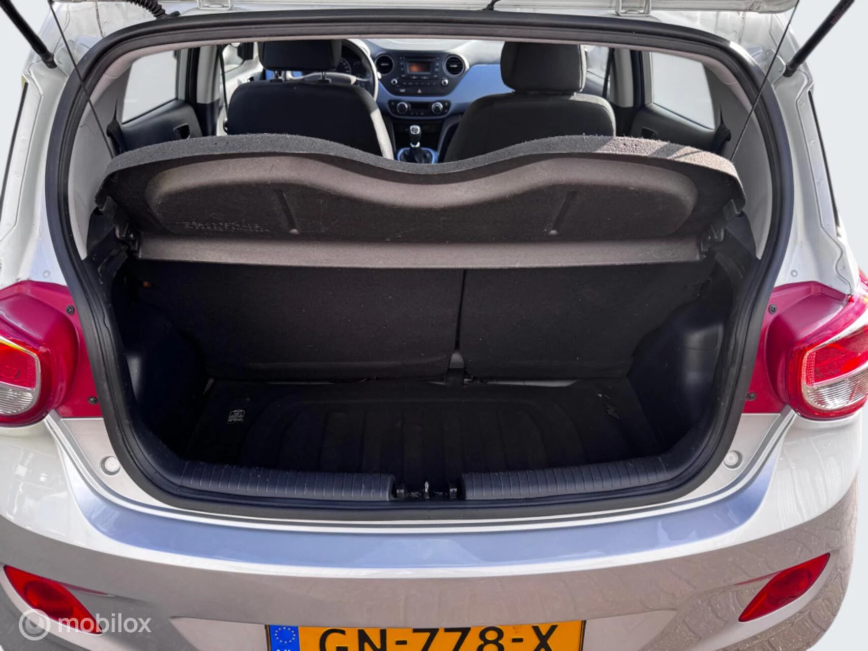 Hoofdafbeelding Hyundai i10