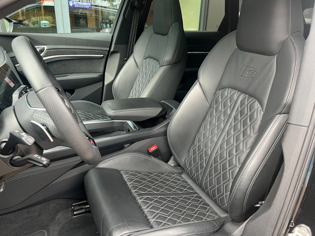 Hoofdafbeelding Audi Q8 e-tron