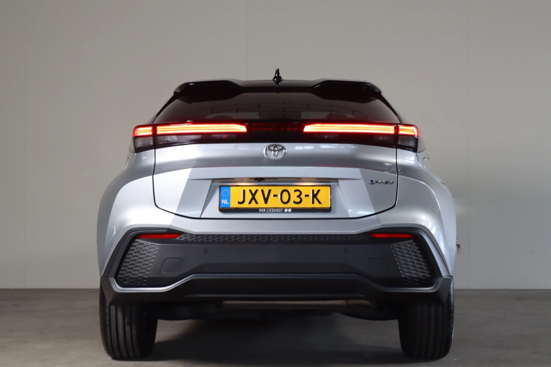 Hoofdafbeelding Toyota C-HR