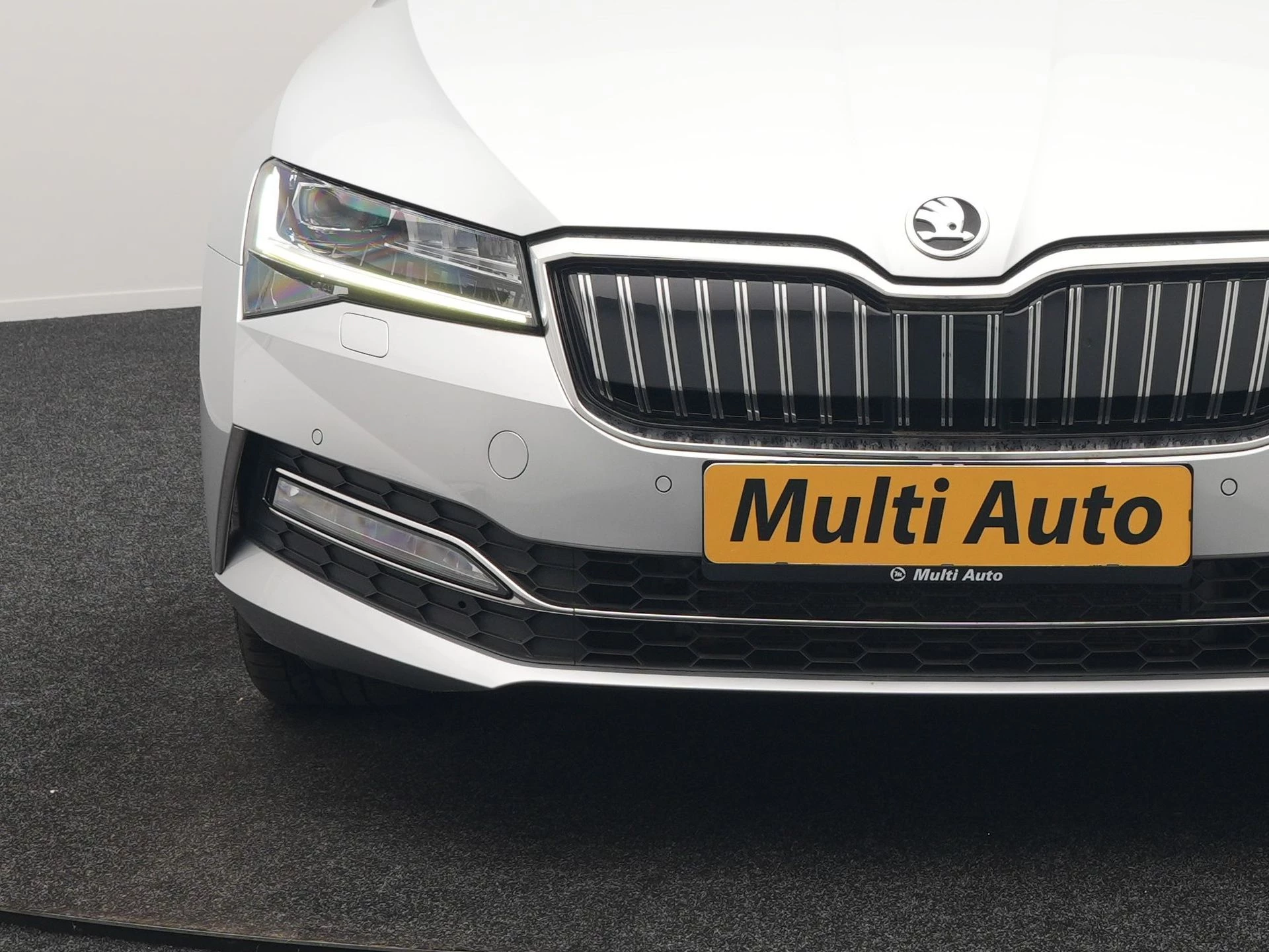 Hoofdafbeelding Škoda Superb