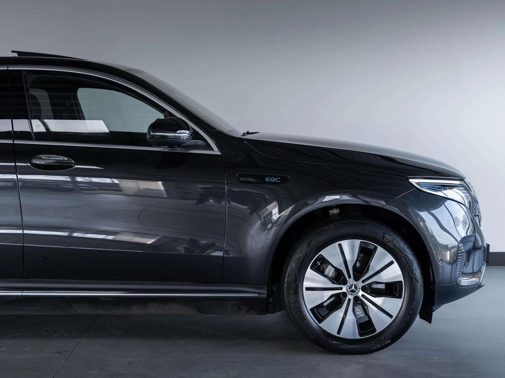 Hoofdafbeelding Mercedes-Benz EQC