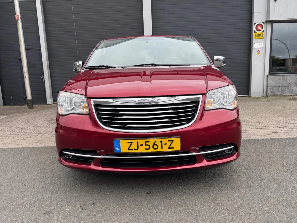 Hoofdafbeelding Chrysler Town Country