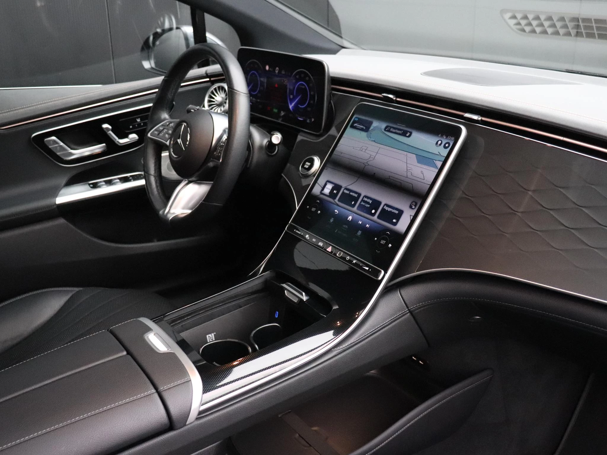 Hoofdafbeelding Mercedes-Benz EQE