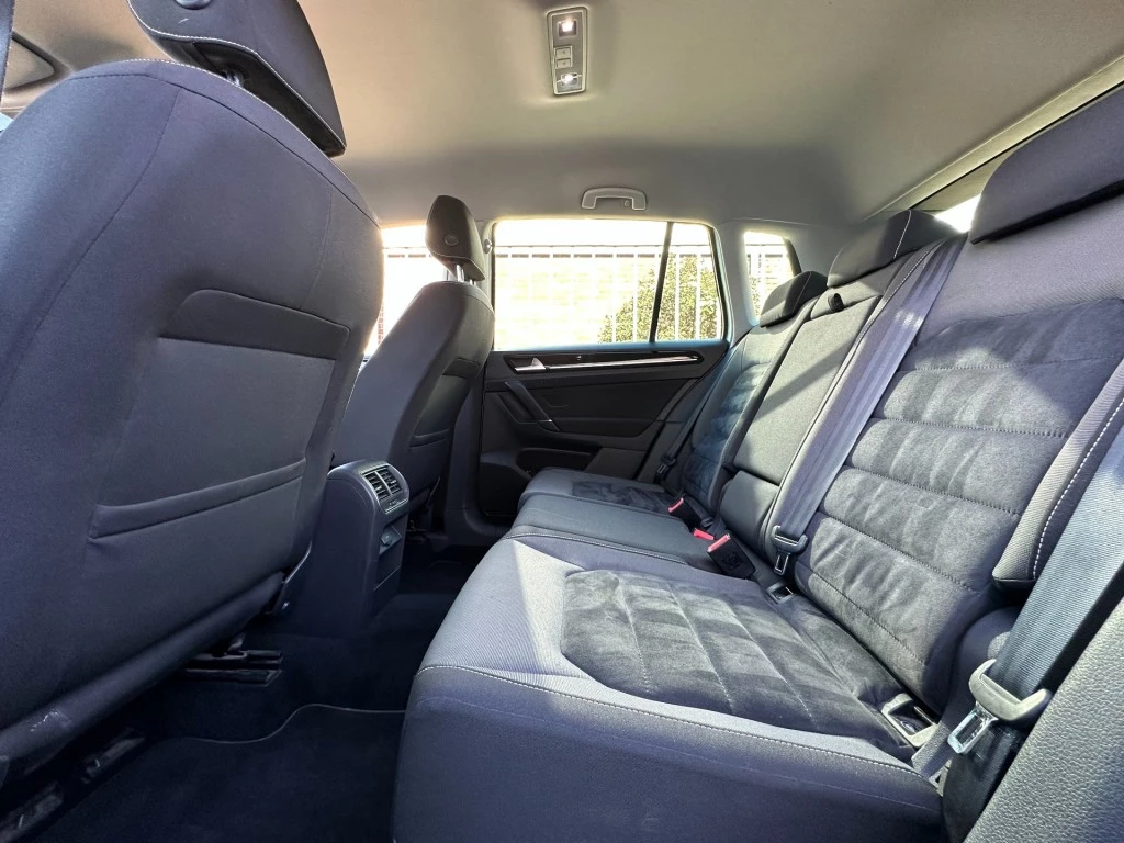 Hoofdafbeelding Volkswagen Golf Sportsvan