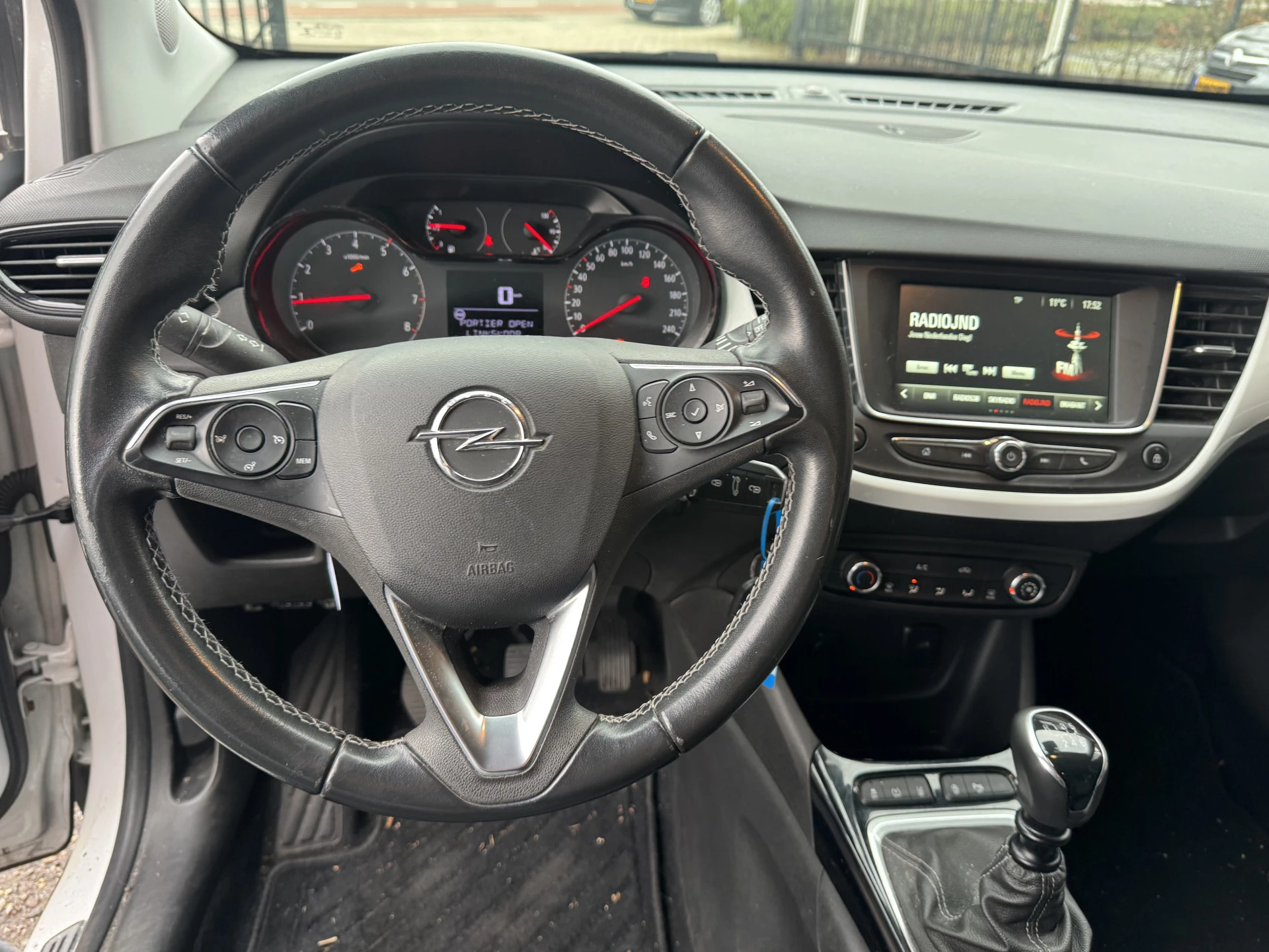 Hoofdafbeelding Opel Crossland X