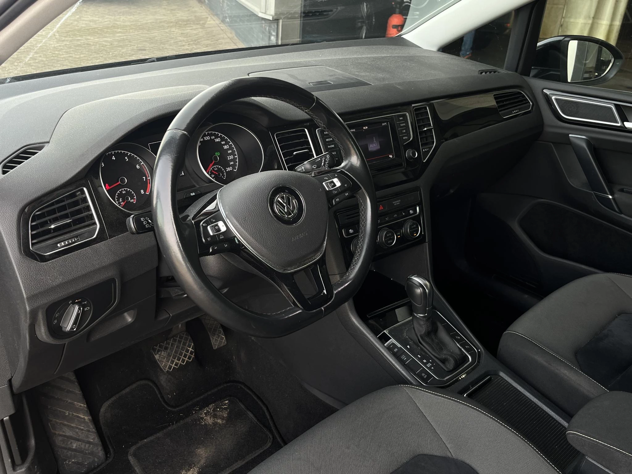 Hoofdafbeelding Volkswagen Golf Sportsvan