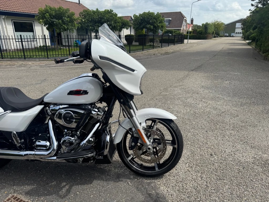 Hoofdafbeelding Harley-Davidson Street Glide